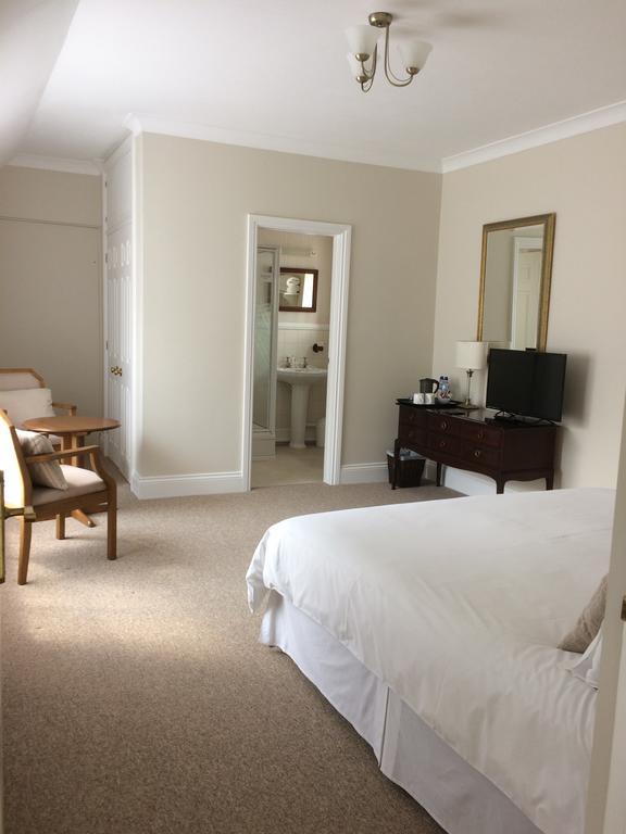 チェルトナム リトル マナー Bed & Breakfast エクステリア 写真