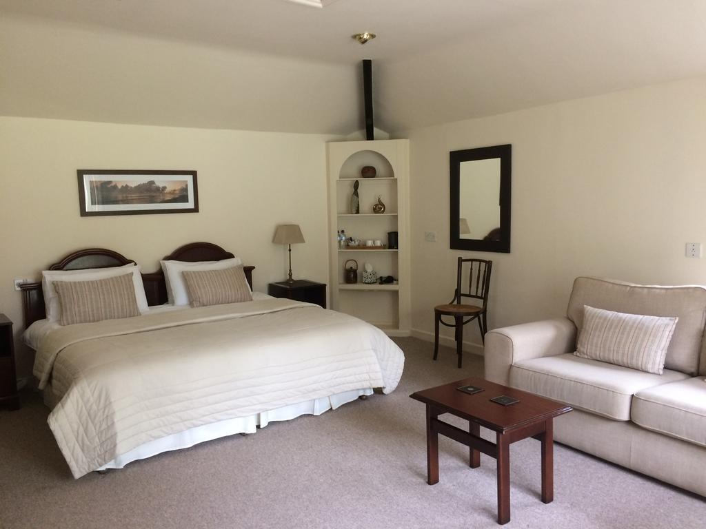 チェルトナム リトル マナー Bed & Breakfast エクステリア 写真